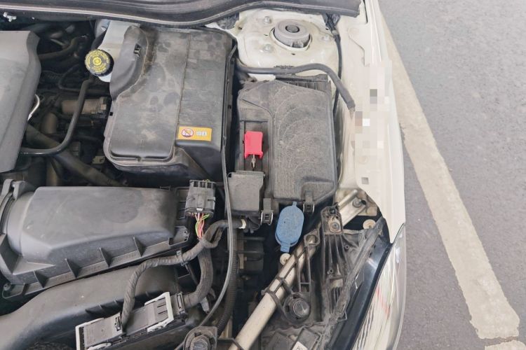 Used Mercedes-Benz A-Class 2016 A 200 Sport model Engine Bay Left