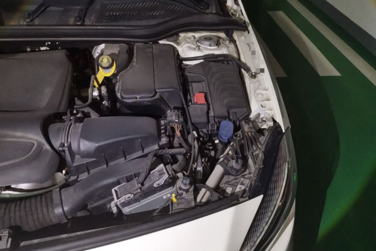Used Mercedes-Benz A-Class 2016 A 200 Dynamic Edition Engine Bay Left