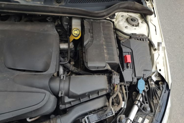 Used Mercedes-Benz A-Class 2016 A 200 Dynamic Edition Engine Bay Left