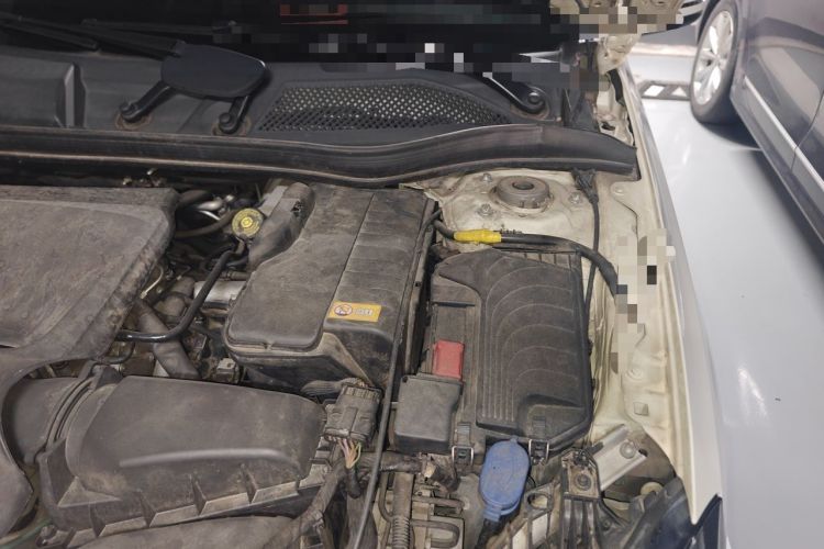 Used Mercedes-Benz A-Class 2016 A 200 Fashion Model Engine Bay Left