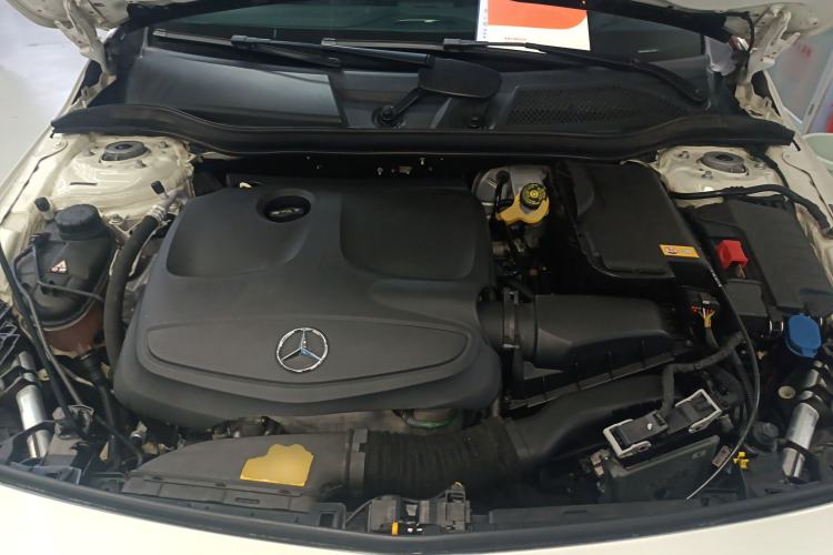 Used Mercedes-Benz A-Class 2016 A 200 Dynamic Edition Engine Bay