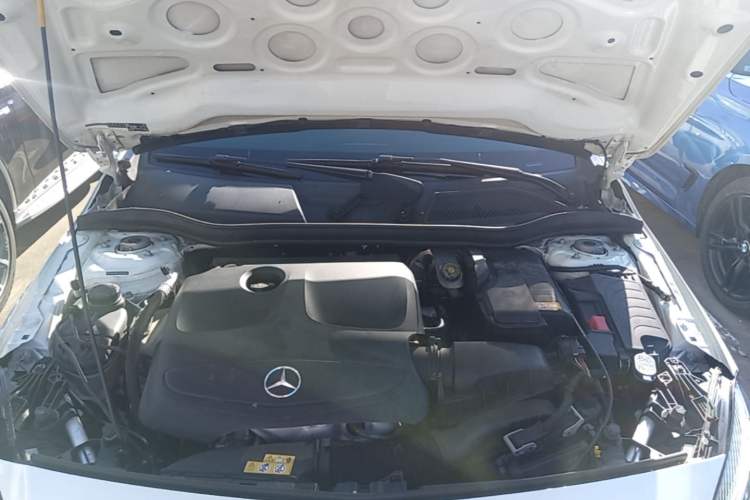 Used Mercedes-Benz A-Class 2016 A 200 Track Edition Engine Bay