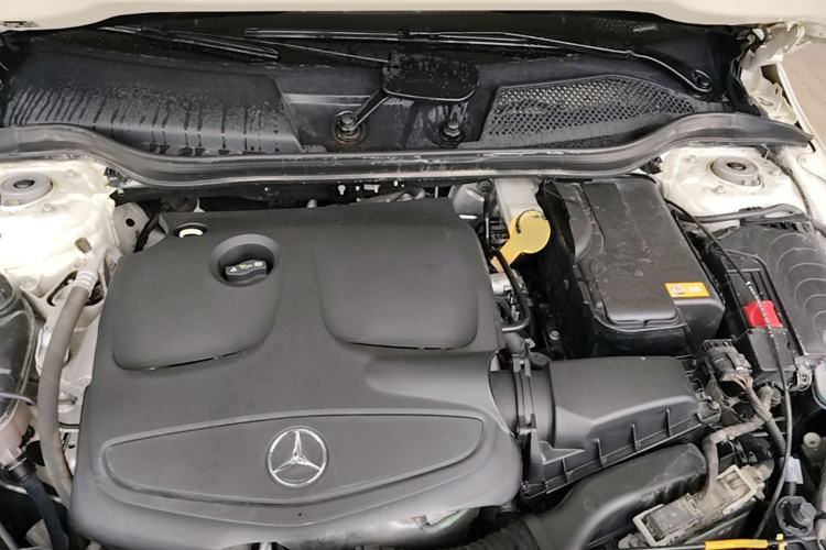 Used Mercedes-Benz A-Class 2016 A 200 Dynamic Edition Engine Bay
