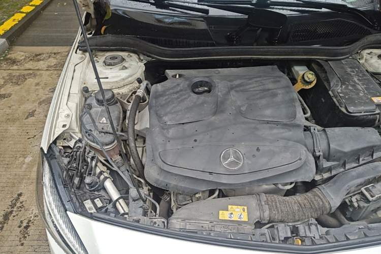 Used Mercedes-Benz A-Class 2016 A 200 Dynamic Edition Engine Bay Right