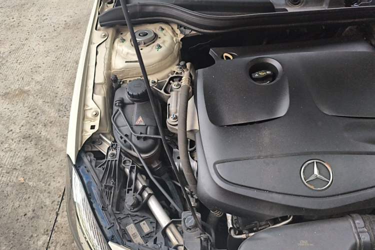 Used Mercedes-Benz A-Class 2016 A 200 Sport model Engine Bay Right