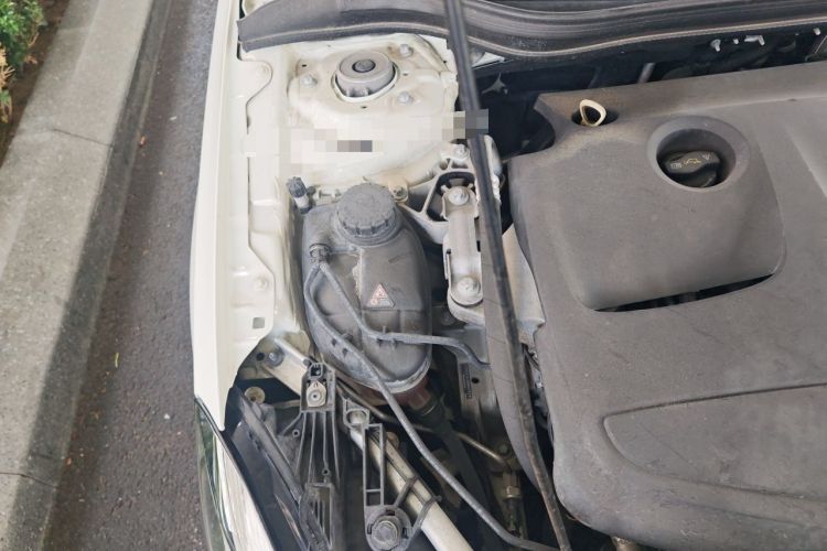 Used Mercedes-Benz A-Class 2016 A 200 Sport model Engine Bay Right