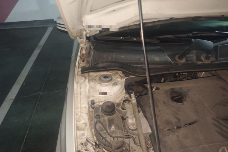 Used Mercedes-Benz A-Class 2016 A 200 Dynamic Edition Engine Bay Right