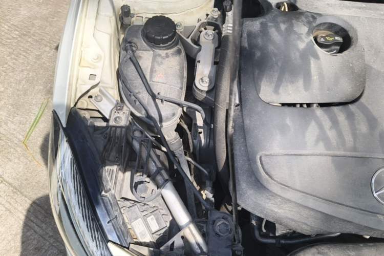 Used Mercedes-Benz A-Class 2016 A 200 Dynamic Edition Engine Bay Right