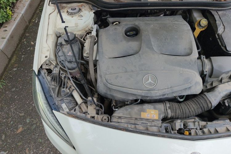 Used Mercedes-Benz A-Class 2016 A 200 Dynamic Edition Engine Bay Right