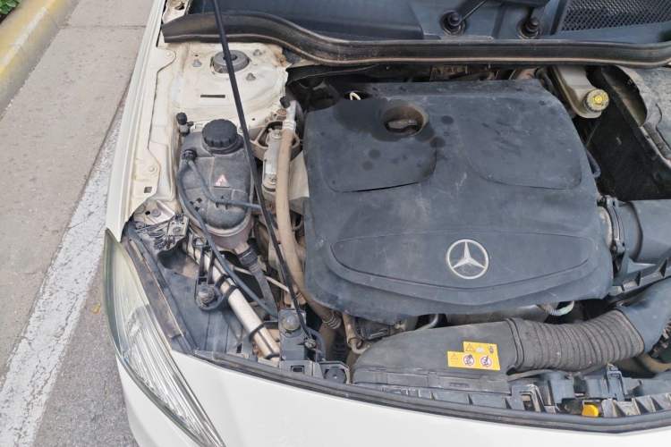 Used Mercedes-Benz A-Class 2016 A 180 Engine Bay Right