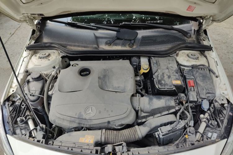 Used Mercedes-Benz A-Class 2016 A 200 Dynamic Edition Engine Bay