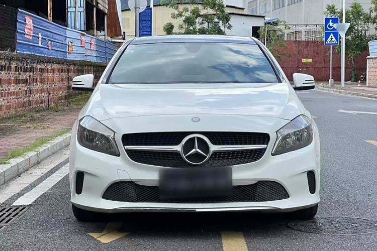 Used Mercedes-Benz A-Class 2016 A 180 Exterior 1