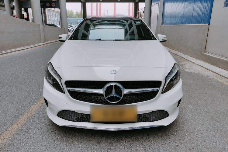 Used Mercedes-Benz A-Class 2016 A 200 Fashion Model Exterior 1