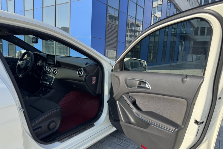 Used Mercedes-Benz A-Class 2016 A 180 Exterior 15