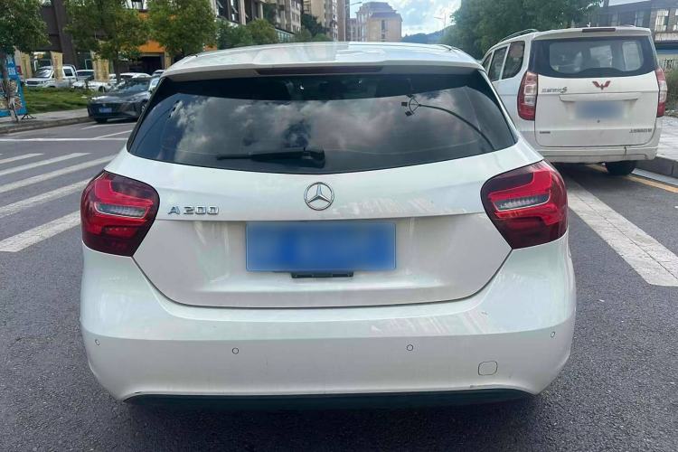 Used Mercedes-Benz A-Class 2016 A 200 Dynamic Edition Exterior 2