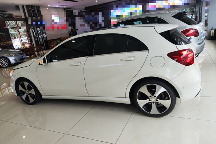 Used Mercedes-Benz A-Class 2016 A 200 Fashion Model Exterior 3