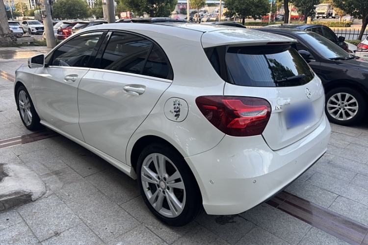 Used Mercedes-Benz A-Class 2016 A 200 Dynamic Edition Exterior 3