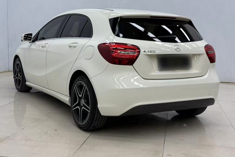 Used Mercedes-Benz A-Class 2016 A 180 Exterior 3