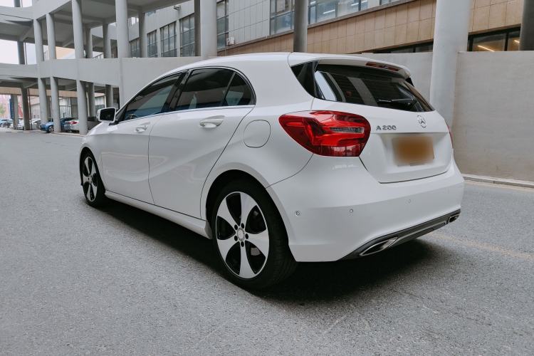 Used Mercedes-Benz A-Class 2016 A 200 Fashion Model Exterior 3
