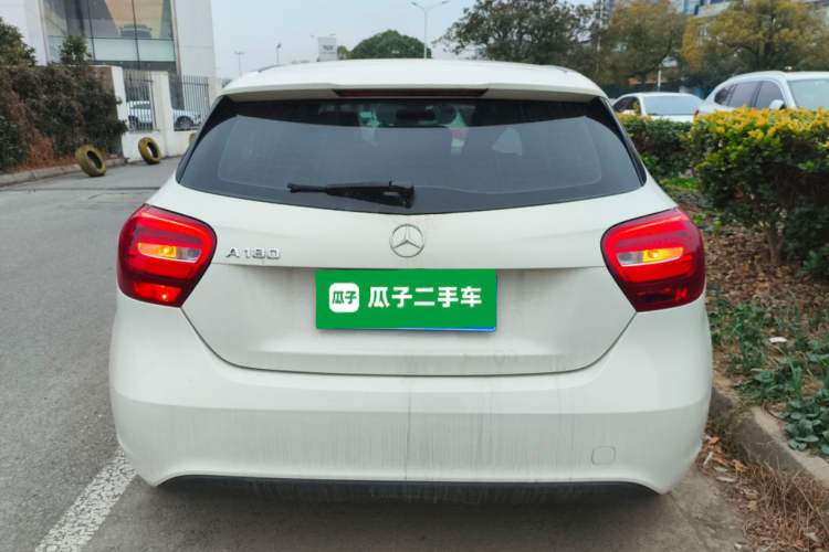 Used Mercedes-Benz A-Class 2016 A 180 Exterior 4