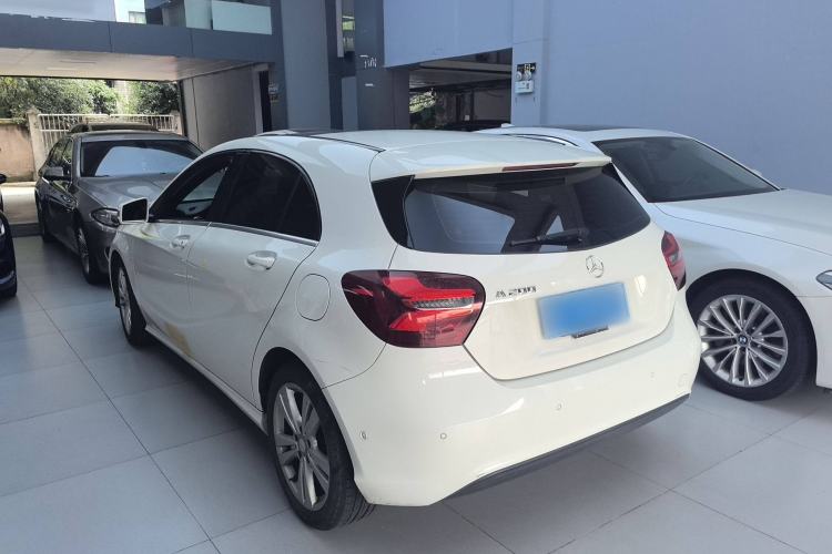 Used Mercedes-Benz A-Class 2016 A 200 Dynamic Edition Exterior 5