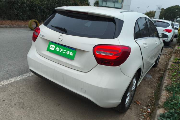 Used Mercedes-Benz A-Class 2016 A 180 Exterior 5
