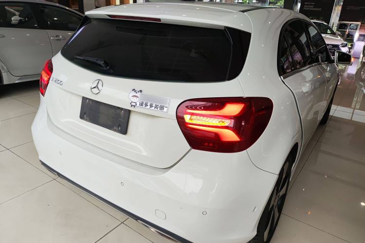 Used Mercedes-Benz A-Class 2016 A 200 Fashion Model Exterior 5