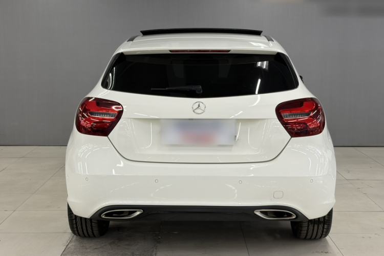 Used Mercedes-Benz A-Class 2016 A 200 Fashion Model Exterior 5
