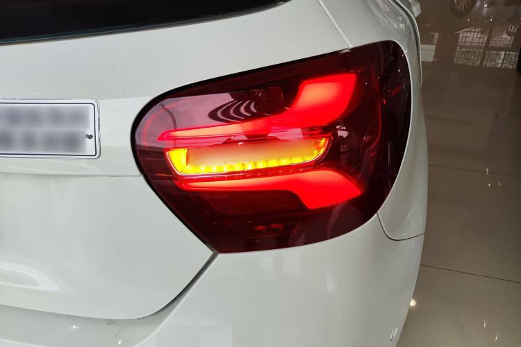 Used Mercedes-Benz A-Class 2016 A 200 Fashion Model Exterior 6