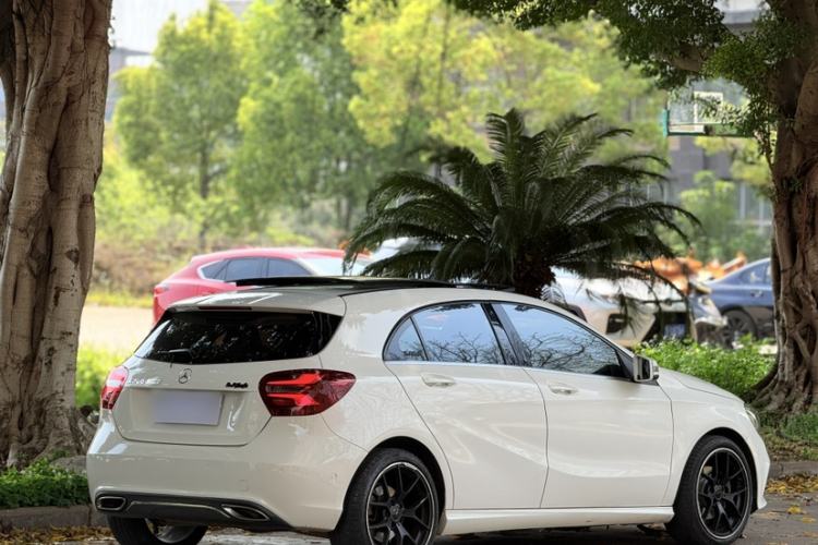 Used Mercedes-Benz A-Class 2016 A 200 Fashion Model Exterior 6