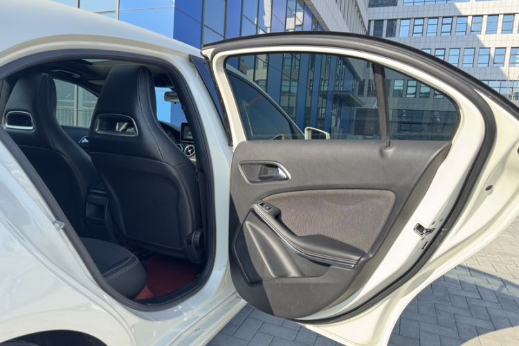 Used Mercedes-Benz A-Class 2016 A 180 Exterior 9