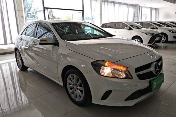 Used Mercedes-Benz A-Class 2016 A 180 Front Right 45 Deg
