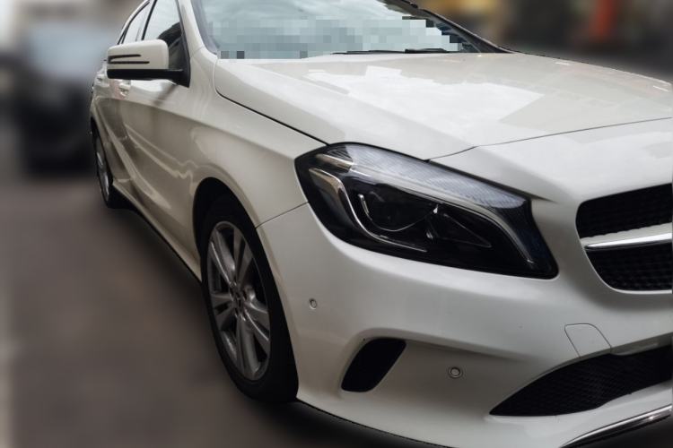 Used Mercedes-Benz A-Class 2016 A 200 Dynamic Edition Front Right 45 Deg