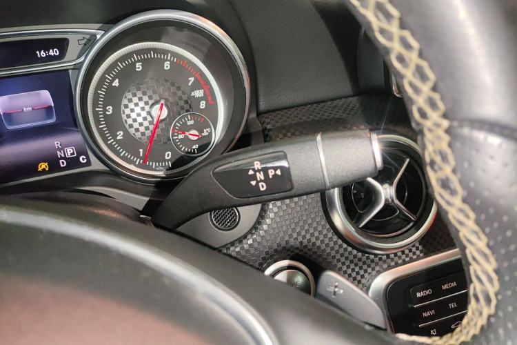 Used Mercedes-Benz A-Class 2016 A 200 Fashion Model Gear Lever