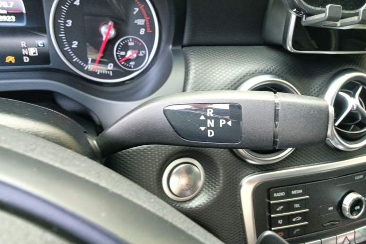 Used Mercedes-Benz A-Class 2016 A 180 Gear Lever