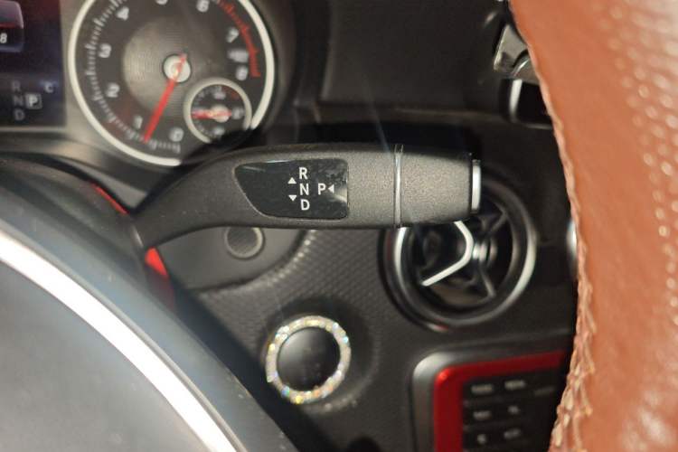 Used Mercedes-Benz A-Class 2016 A 200 Dynamic Edition Gear Lever