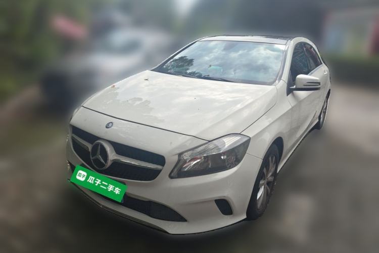 Used Mercedes-Benz A-Class 2016 A 180 Guazi used car, China used car export, Used car for sale, Used cars, Cheapest cars for sale