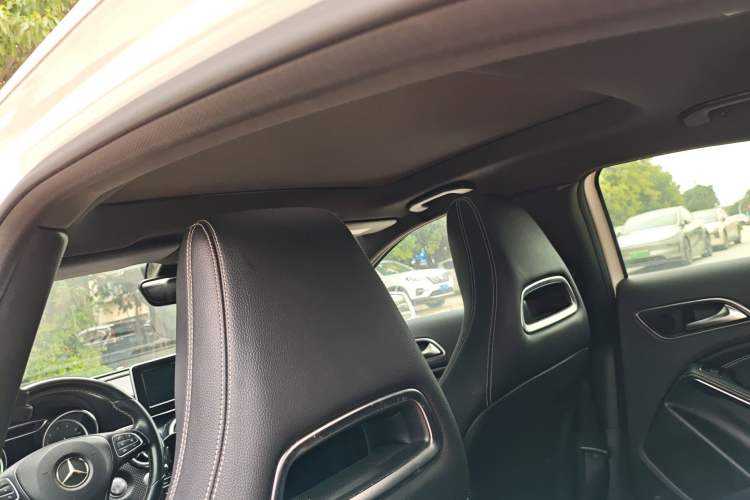Used Mercedes-Benz A-Class 2016 A 200 Fashion Model Headliner