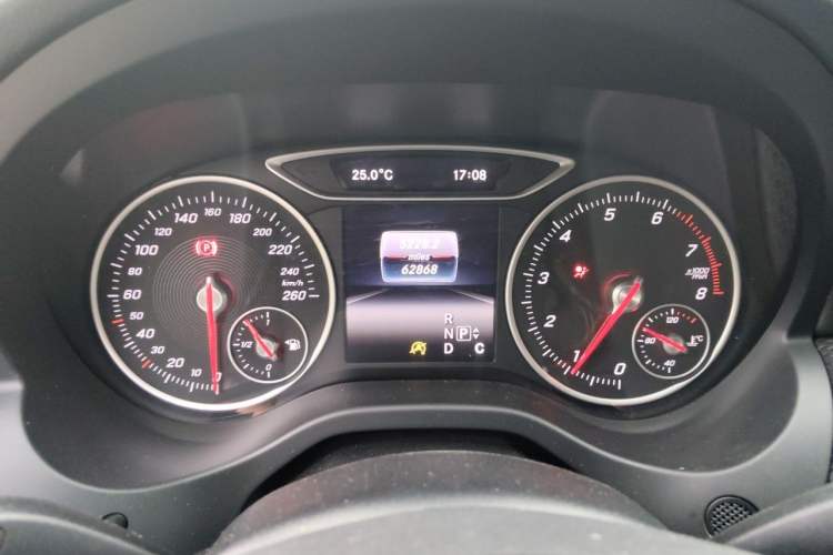Used Mercedes-Benz A-Class 2016 A 180 Instrument Cluster