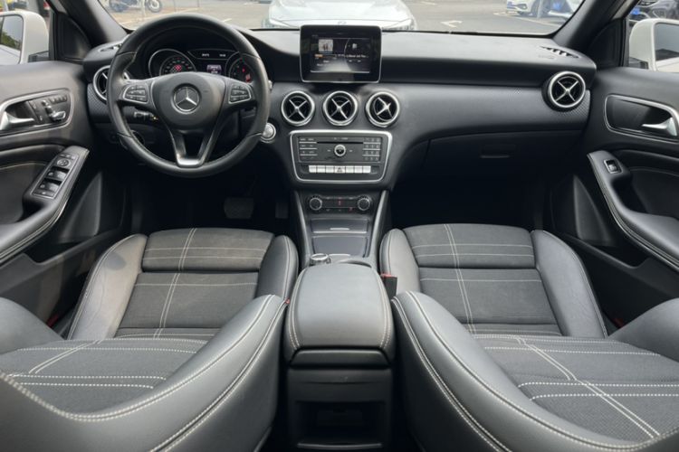 Used Mercedes-Benz A-Class 2016 A 200 Fashion Model Interior 1