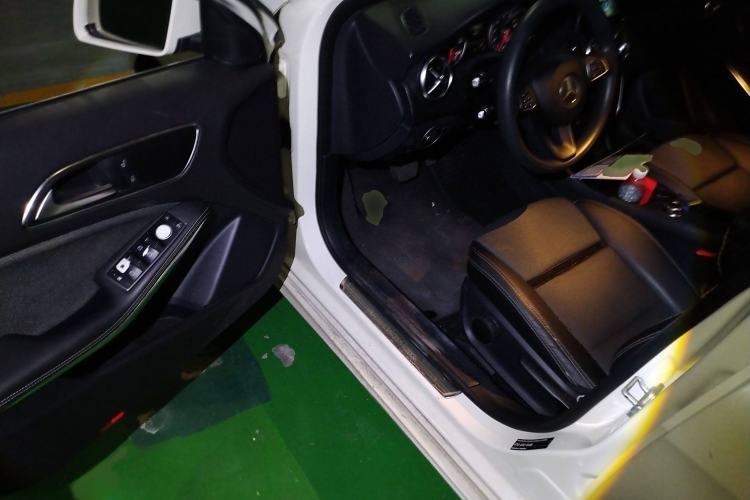 Used Mercedes-Benz A-Class 2016 A 180 Interior 3
