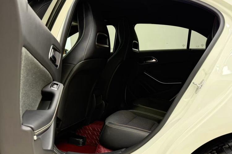 Used Mercedes-Benz A-Class 2016 A 180 Interior 3