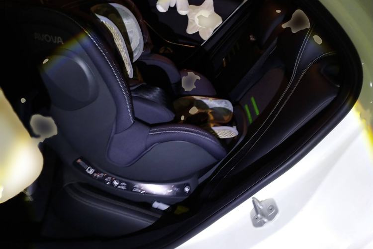 Used Mercedes-Benz A-Class 2016 A 180 Interior 4