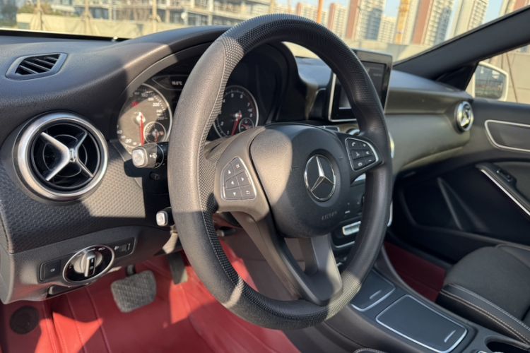 Used Mercedes-Benz A-Class 2016 A 180 Interior 7