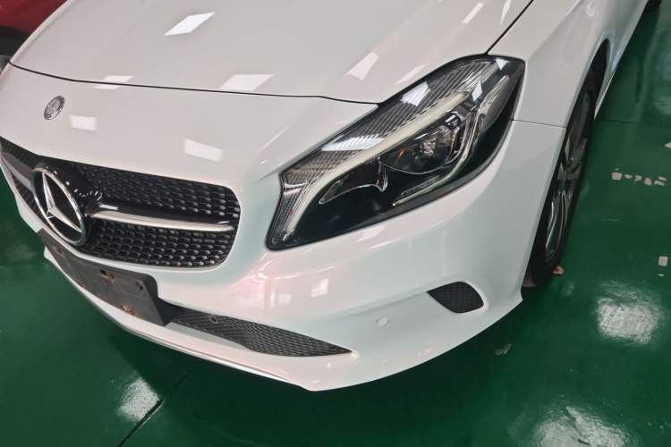 Used Mercedes-Benz A-Class 2016 A 200 Dynamic Edition Left Front Headlight