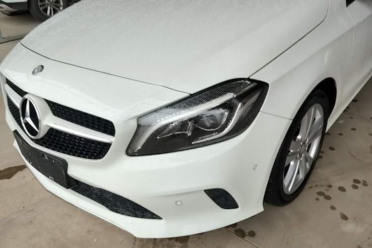 Used Mercedes-Benz A-Class 2016 A 200 Dynamic Edition Left Front Headlight