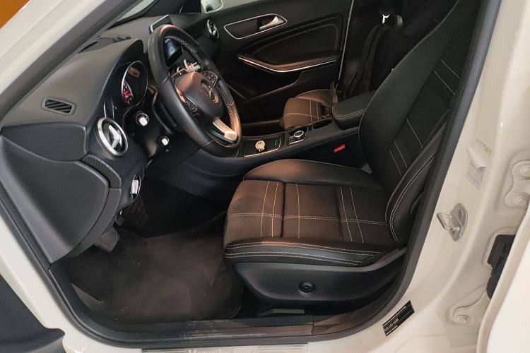Used Mercedes-Benz A-Class 2016 A 200 Fashion Model Left Front Seat