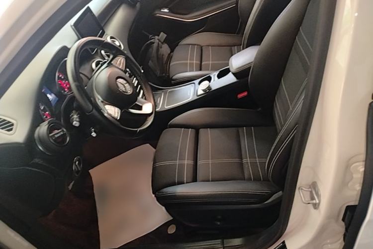 Used Mercedes-Benz A-Class 2016 A 200 Fashion Model Left Front Seat