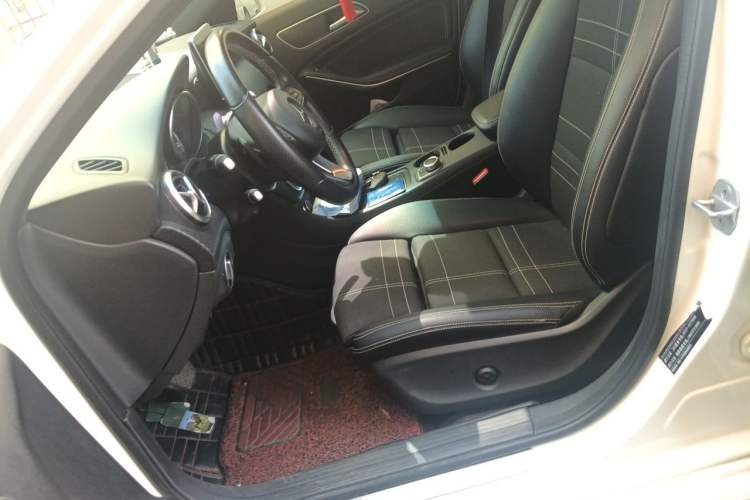 Used Mercedes-Benz A-Class 2016 A 200 Fashion Model Left Front Seat