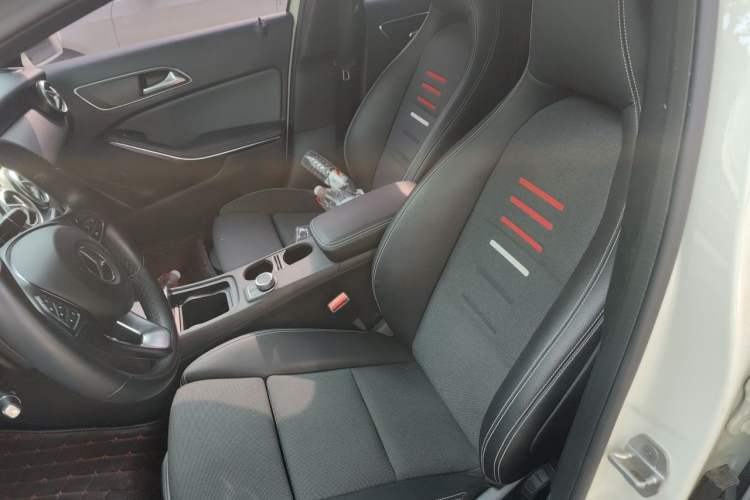 Used Mercedes-Benz A-Class 2016 A 200 Dynamic Edition Left Front Seat